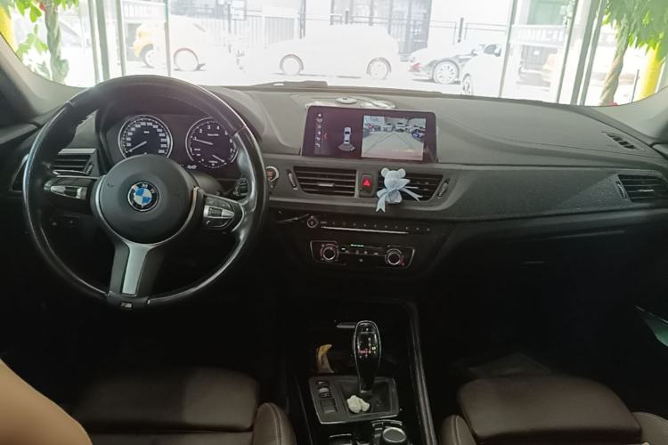 Used BMW 1 Series 2020 120i M Sport Package Center Console