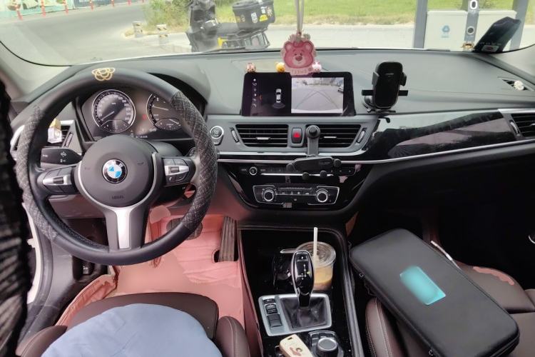 Used BMW 1 Series 2020 120i M Sport Package Center Console