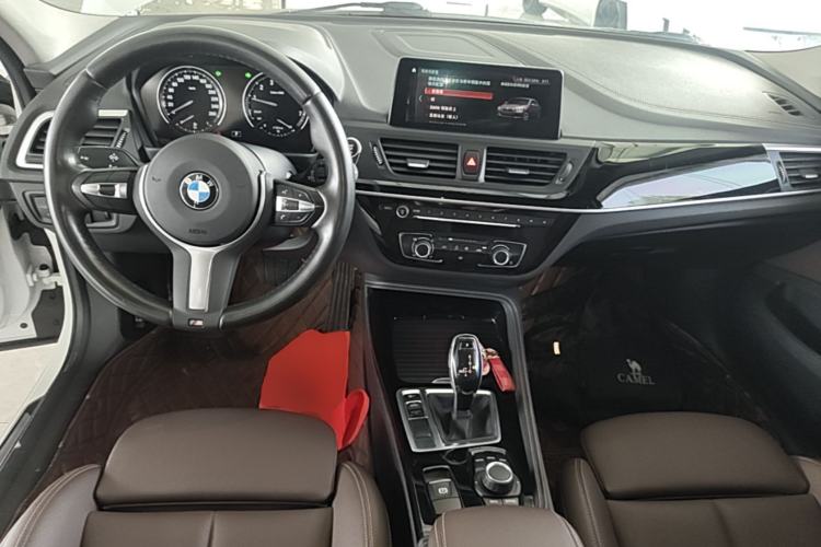 Used BMW 1 Series 2020 120i M Sport Package Center Console