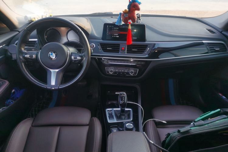 Used BMW 1 Series 2020 120i M Sport Package Center Console