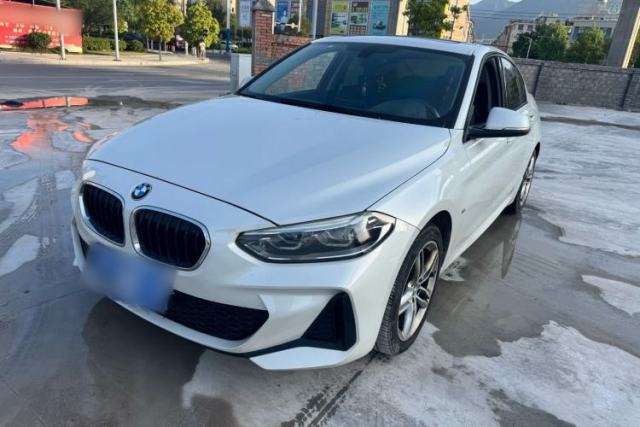 Ojetý BMW 1 Series 2020 120i M Sport Package