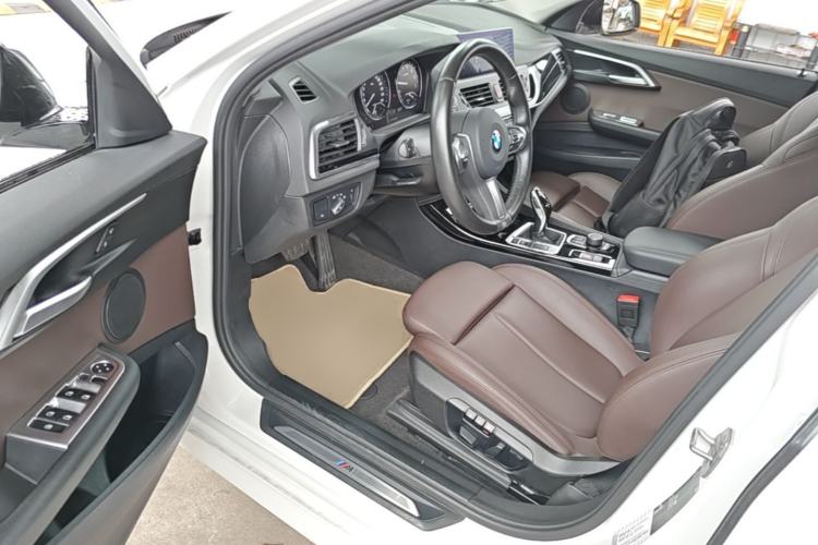 Used BMW 1 Series 2020 125i Leading Model M Sport Package Driver Seat
