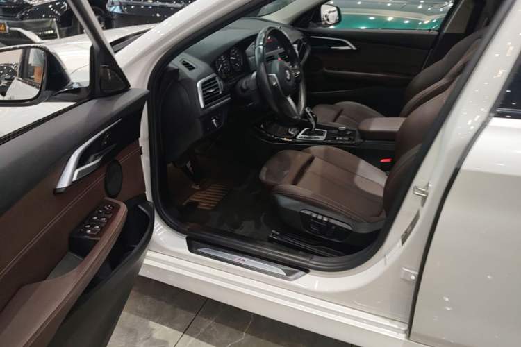 Used BMW 1 Series 2020 120i M Sport Package Driver Seat