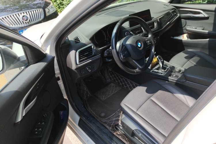 Used BMW 1 Series 2020 120i Fashion Model Driver Seat