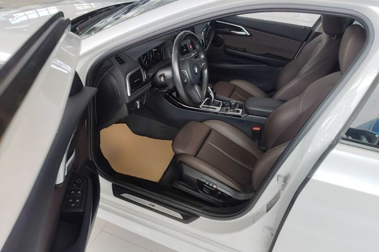 Used BMW 1 Series 2020 125i Leading Model M Sport Package Driver Seat