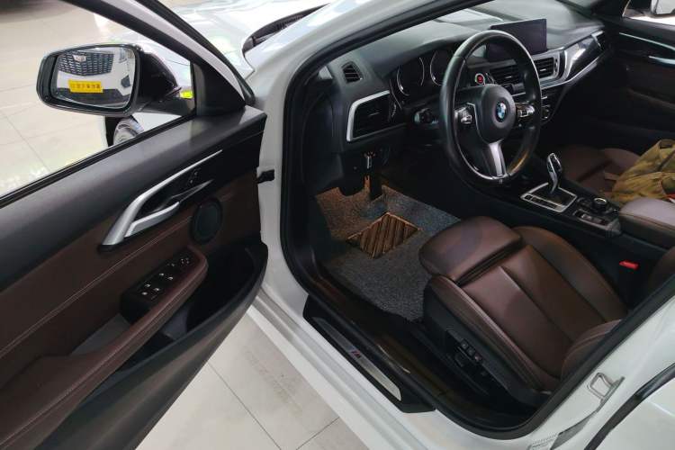 Used BMW 1 Series 2020 120i M Sport Package Driver Seat