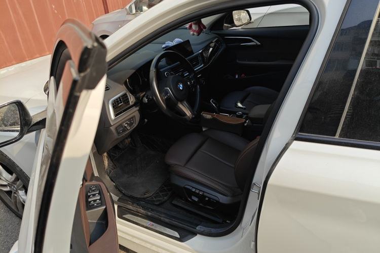 Used BMW 1 Series 2020 120i M Sport Package Driver Seat