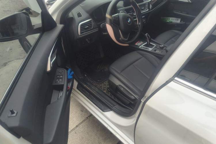 Used BMW 1 Series 2020 120i Fashion Model Driver Seat