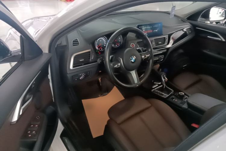 Used BMW 1 Series 2020 125i Leading Model M Sport Package Driver Seat