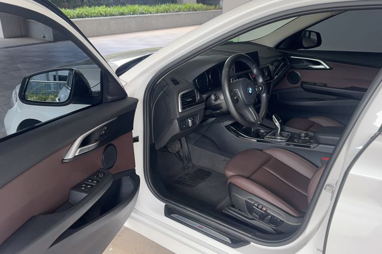 Used BMW 1 Series 2020 125i Leading Model M Sport Package Driver Seat