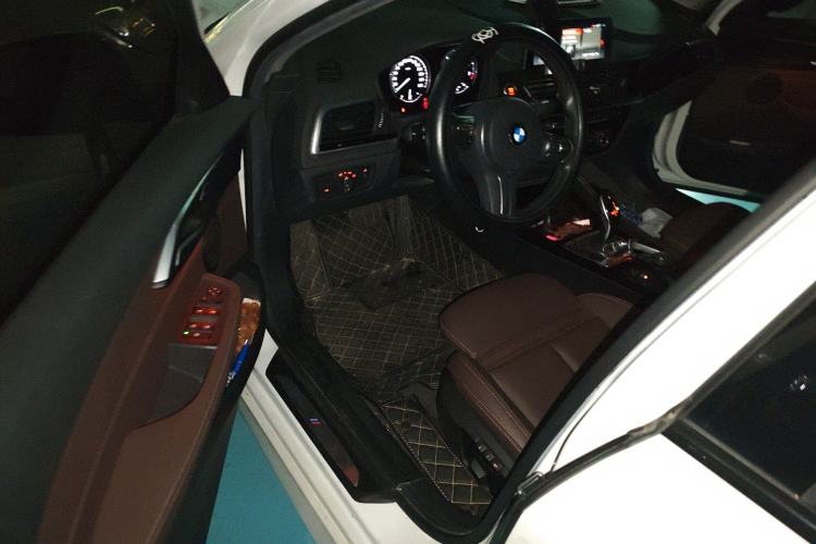 Used BMW 1 Series 2020 120i M Sport Package Driver Seat