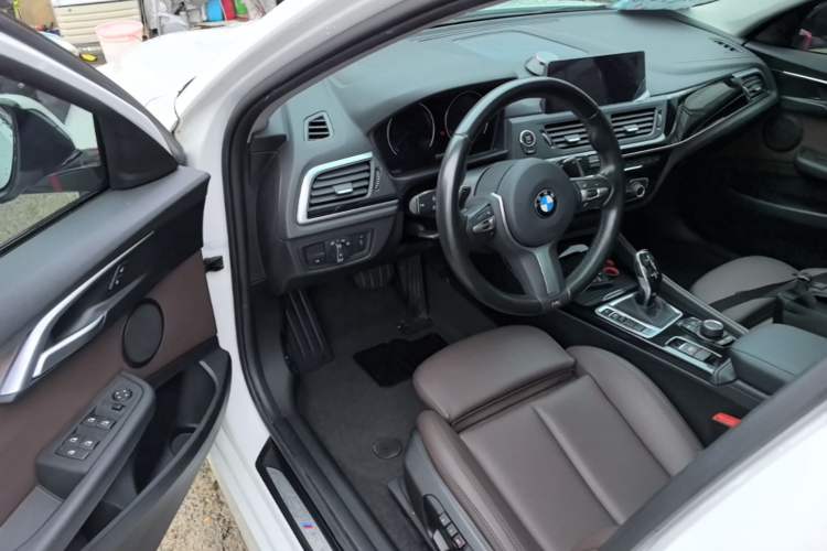 Used BMW 1 Series 2020 125i Leading Model M Sport Package Driver Seat