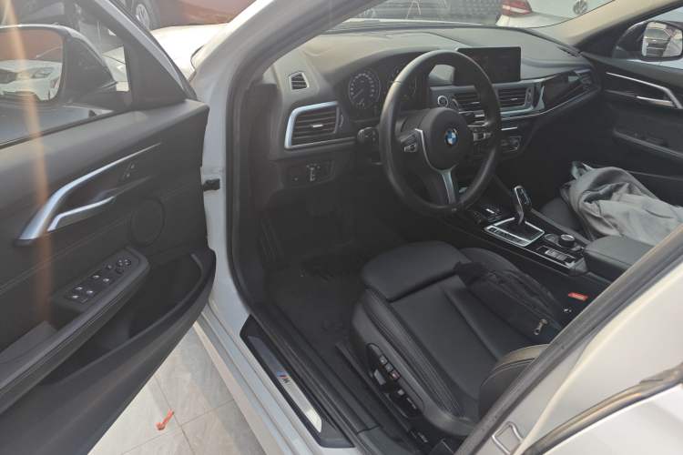 Used BMW 1 Series 2020 120i M Sport Package Driver Seat