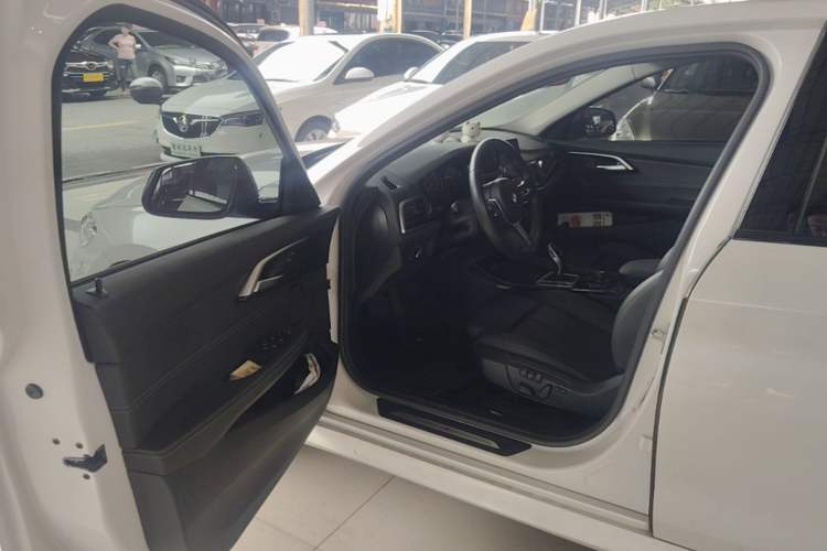 Used BMW 1 Series 2020 120i M Sport Package Driver Seat