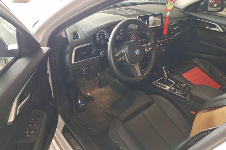 Used BMW 1 Series 2020 120i M Sport Package Driver Seat
