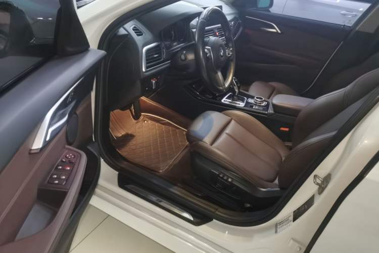 Used BMW 1 Series 2020 120i M Sport Package Driver Seat