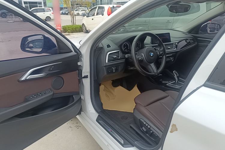 Used BMW 1 Series 2020 125i Leading Model M Sport Package Driver Seat