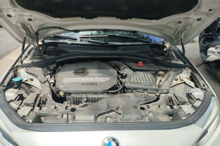 Used BMW 1 Series 2020 120i M Sport Package Engine Bay