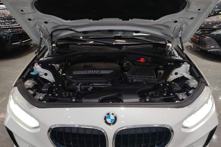 Used BMW 1 Series 2020 120i M Sport Package Engine Bay