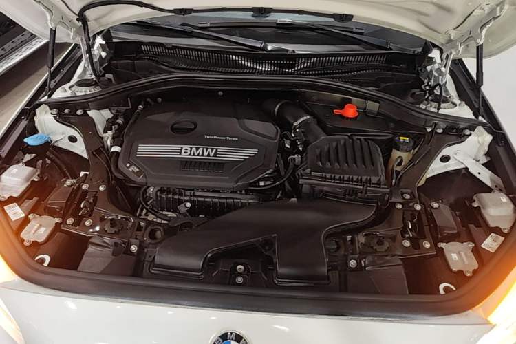 Used BMW 1 Series 2020 120i Fashion Model Engine Bay