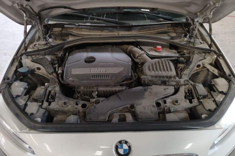 Used BMW 1 Series 2020 120i Fashion Model Engine Bay