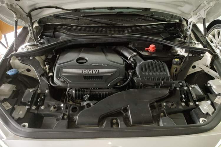 Used BMW 1 Series 2020 120i M Sport Package Engine Bay