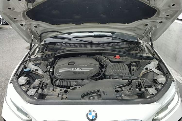 Used BMW 1 Series 2020 125i Leading Model M Sport Package Engine Bay