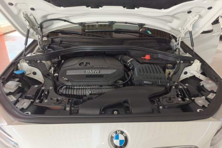 Used BMW 1 Series 2020 125i Leading Model M Sport Package Engine Bay