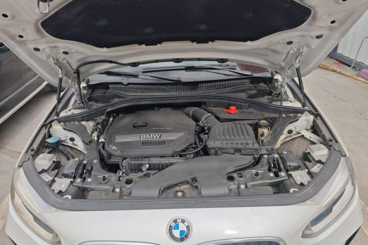 Used BMW 1 Series 2020 120i M Sport Package Engine Bay