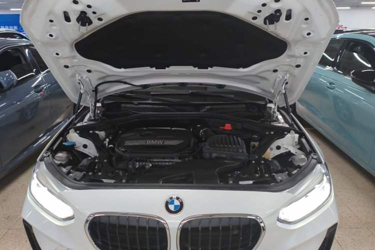 Used BMW 1 Series 2020 120i M Sport Package Engine Bay