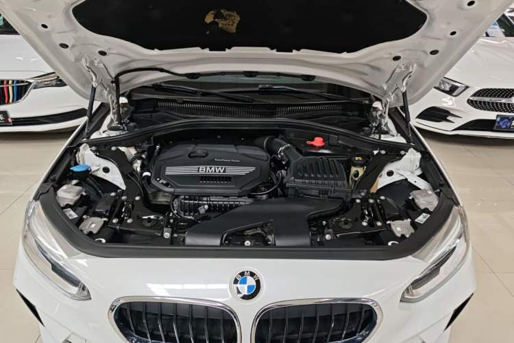 Used BMW 1 Series 2020 120i M Sport Package Engine Bay