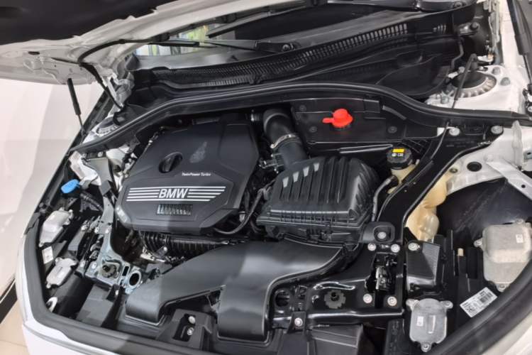 Used BMW 1 Series 2020 120i Fashion Model Engine Bay