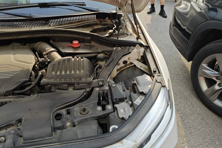 Used BMW 1 Series 2020 120i M Sport Package Engine Bay Left