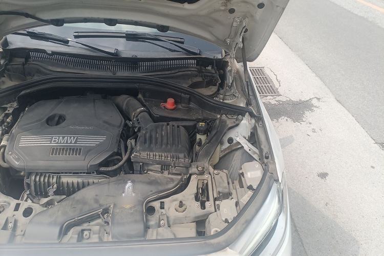 Used BMW 1 Series 2020 120i Fashion Model Engine Bay Left