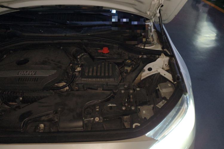Used BMW 1 Series 2020 120i Fashion Model Engine Bay Left
