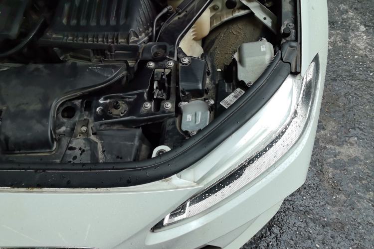 Used BMW 1 Series 2020 120i M Sport Package Engine Bay Left