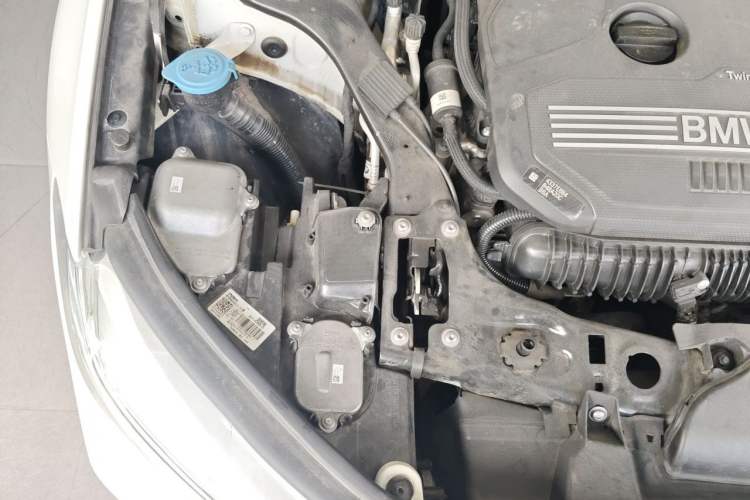 Used BMW 1 Series 2020 125i Leading Model M Sport Package Engine Bay Right