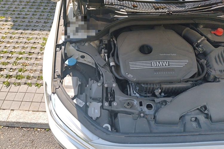 Used BMW 1 Series 2020 120i Fashion Model Engine Bay Right