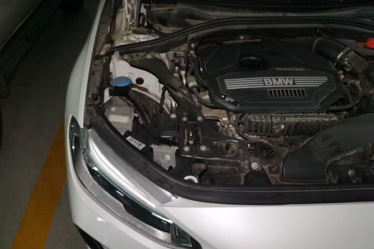Used BMW 1 Series 2020 120i M Sport Package Engine Bay Right