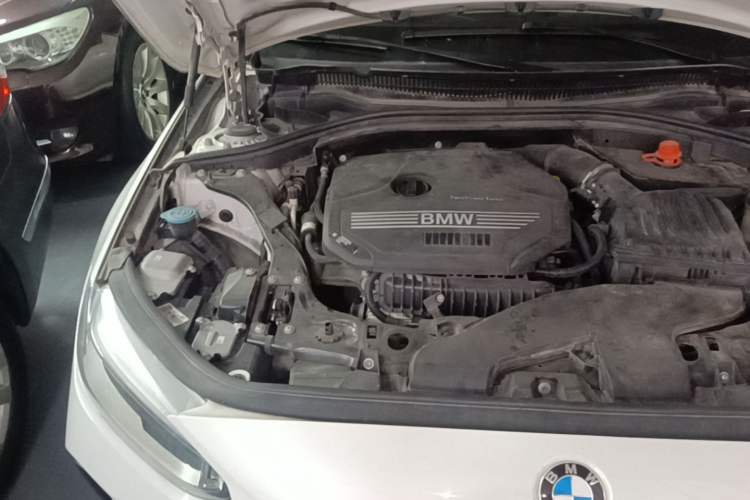 Used BMW 1 Series 2020 120i M Sport Package Engine Bay Right