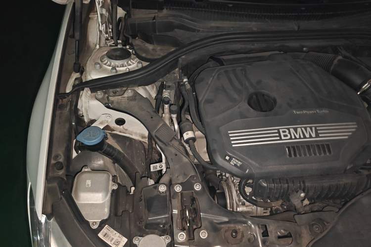 Used BMW 1 Series 2020 120i M Sport Package Engine Bay Right