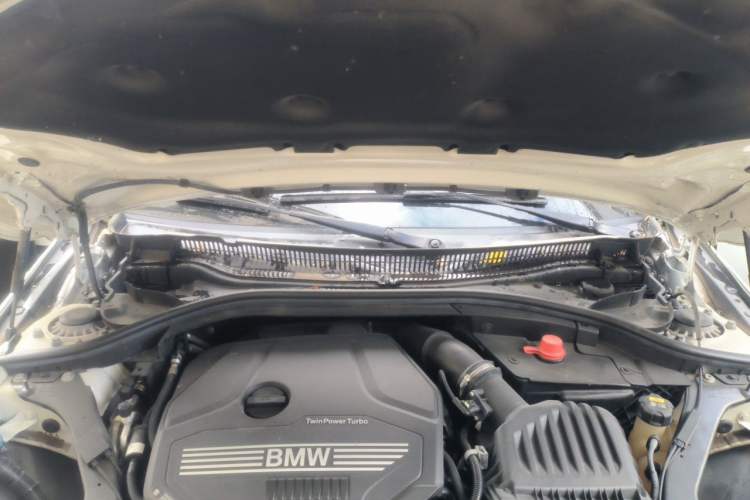 Used BMW 1 Series 2020 120i Fashion Model Engine Bay