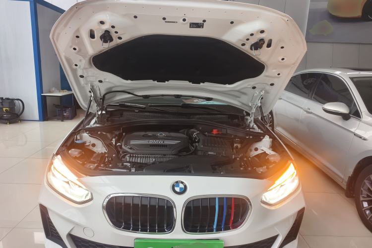 Used BMW 1 Series 2020 125i Leading Model M Sport Package Engine Bay