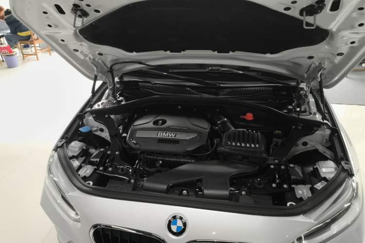 Used BMW 1 Series 2020 120i M Sport Package Engine Bay