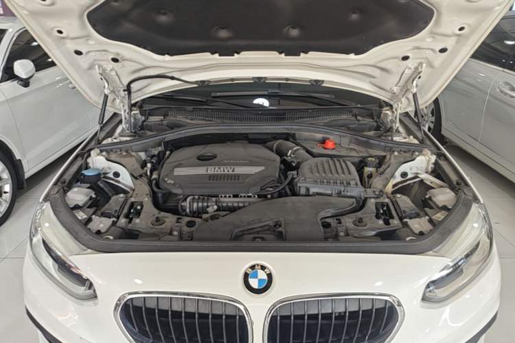 Used BMW 1 Series 2020 120i Fashion Model Engine Bay