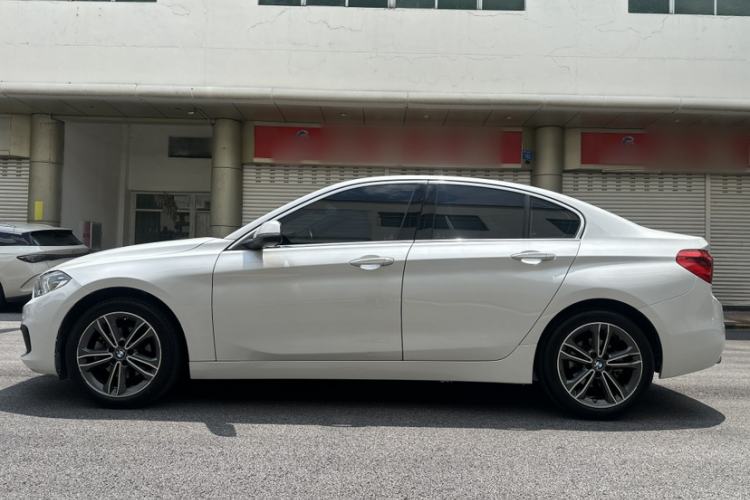 Used BMW 1 Series 2020 120i Fashion Model Exterior 1
