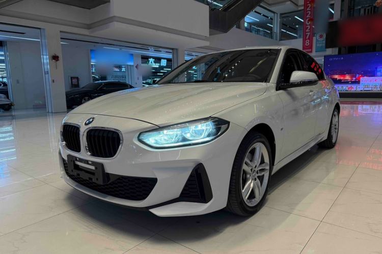 Used BMW 1 Series 2020 120i M Sport Package Exterior 1