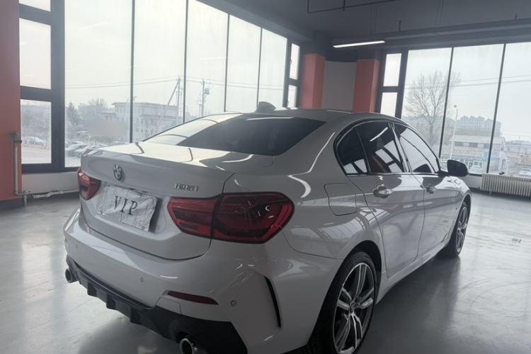 Used BMW 1 Series 2020 125i Leading Model M Sport Package Exterior 11