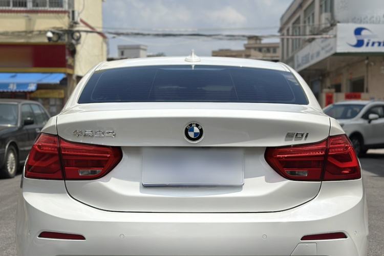 Used BMW 1 Series 2020 120i Fashion Model Exterior 2