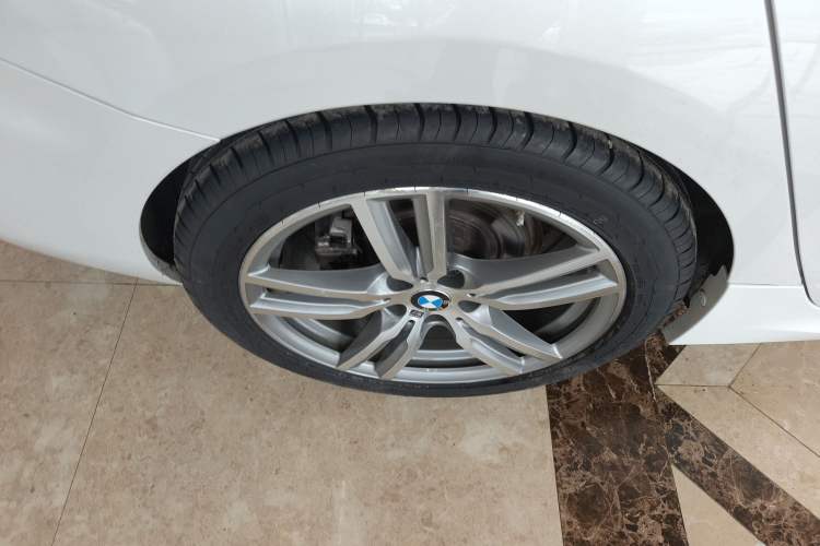 Used BMW 1 Series 2020 125i Leading Model M Sport Package Exterior 2